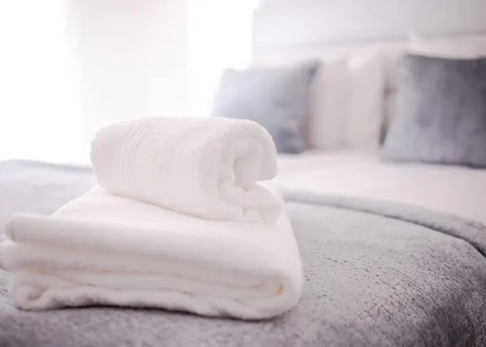 Апартаменты Milena's Bedroom Назаре